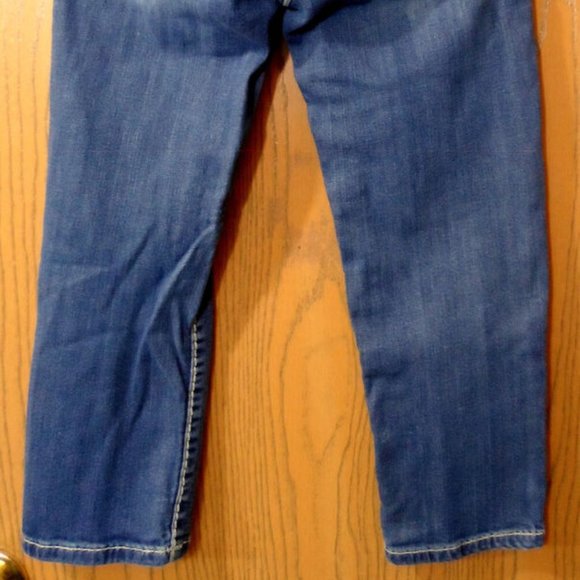 LA IDOL Jeans Sz 0 26x 20 Flap Fleur pocket Bling Dark wash Crop Capri Designer - Picture 6 of 12